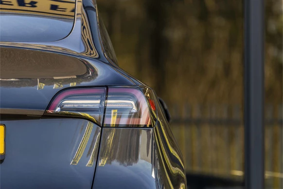 Tesla Model Y - Afbeelding 7 van 30