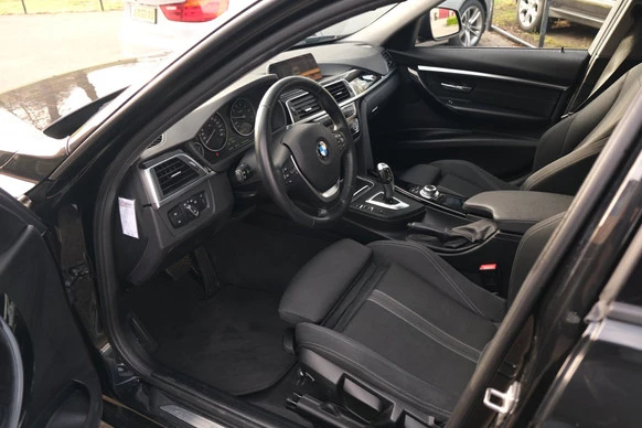 BMW 3 Serie - Afbeelding 22 van 30