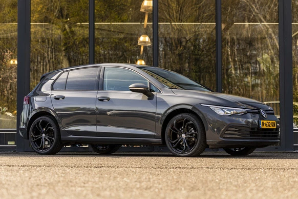 Volkswagen Golf - Afbeelding 1 van 30