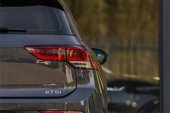 Volkswagen Golf - Afbeelding 7 van 30