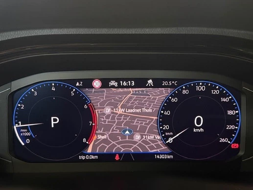 Volkswagen T-Roc - Afbeelding 8 van 30