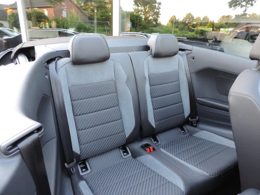 Volkswagen T-Roc - Afbeelding 12 van 30