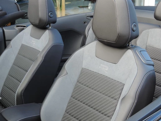 Volkswagen T-Roc - Afbeelding 14 van 30