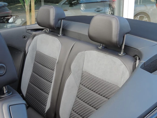 Volkswagen T-Roc - Afbeelding 16 van 30