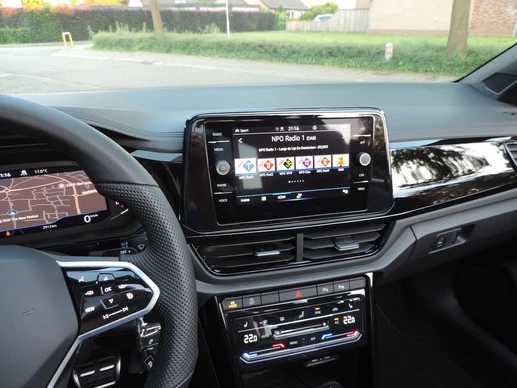 Volkswagen T-Roc - Afbeelding 20 van 30