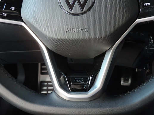 Volkswagen T-Roc - Afbeelding 27 van 30