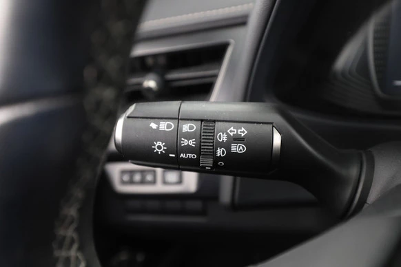 Lexus UX - Afbeelding 22 van 30