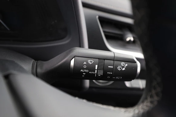 Lexus UX - Afbeelding 23 van 30