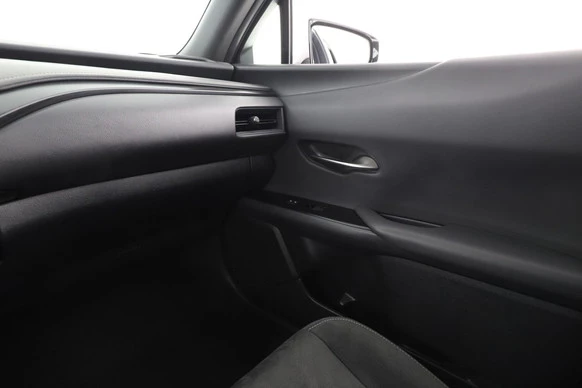 Lexus UX - Afbeelding 25 van 30