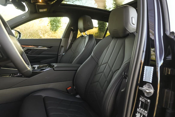 BMW i5 - Afbeelding 9 van 30