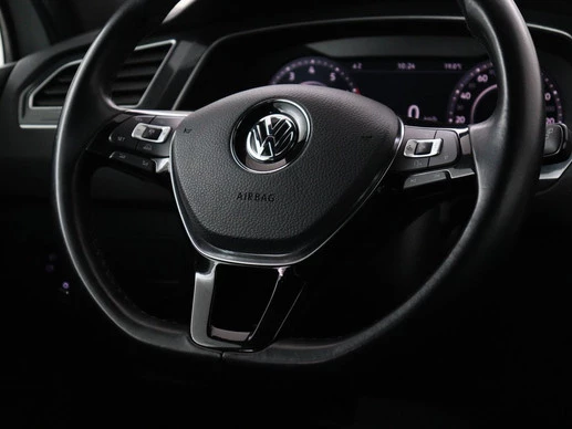 Volkswagen Tiguan - Afbeelding 10 van 30