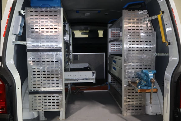 Volkswagen Transporter - Afbeelding 14 van 30