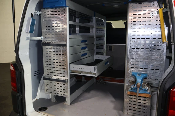 Volkswagen Transporter - Afbeelding 15 van 30