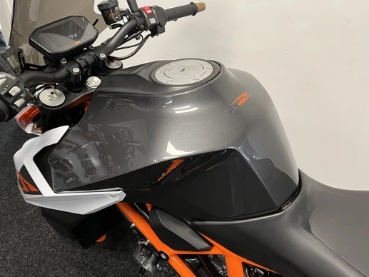 KTM 1290 - Afbeelding 18 van 21