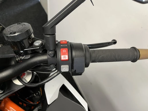 KTM 1290 - Afbeelding 21 van 21