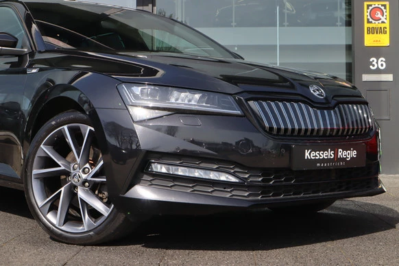 Škoda Superb - Afbeelding 24 van 30