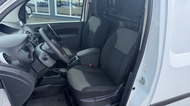 Renault Kangoo - Afbeelding 17 van 28