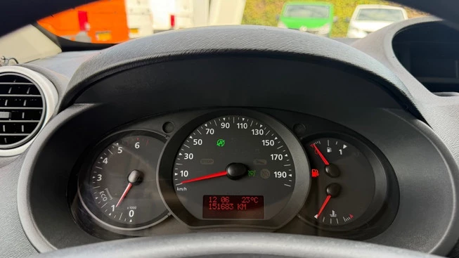 Renault Kangoo - Afbeelding 25 van 28