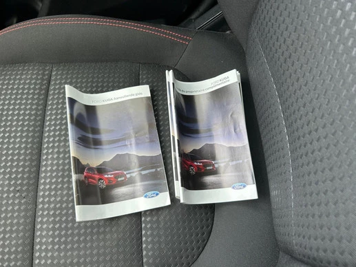 Ford Kuga - Afbeelding 15 van 30
