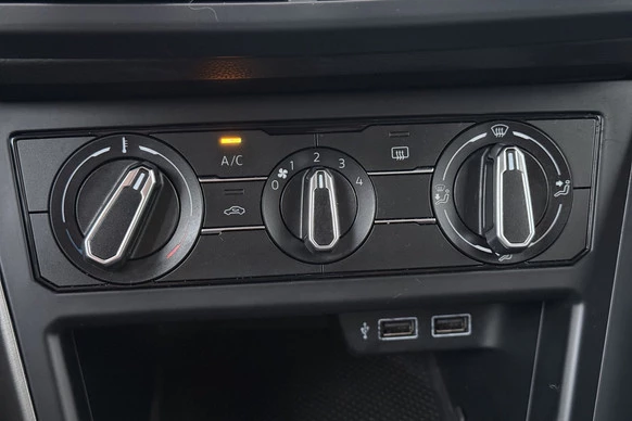 Volkswagen Polo - Afbeelding 27 van 30