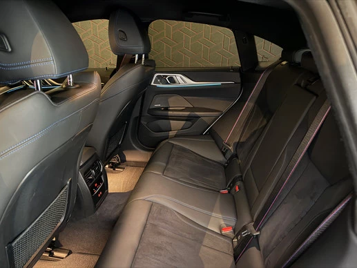 BMW i4 - Afbeelding 11 van 30