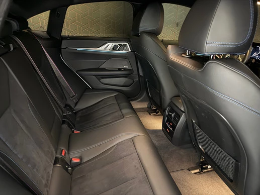 BMW i4 - Afbeelding 14 van 30