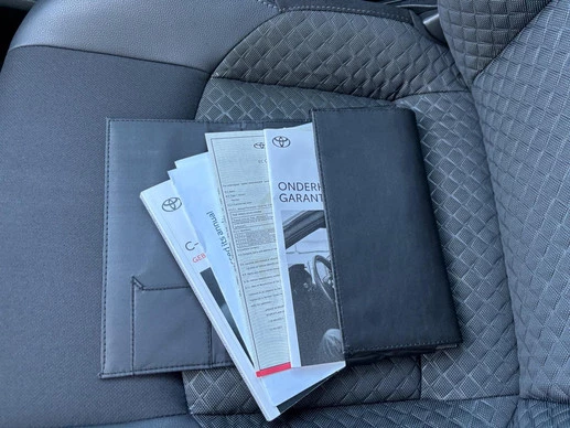 Toyota C-HR - Afbeelding 25 van 26