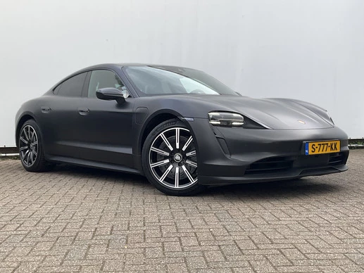 Porsche Taycan - Afbeelding 1 van 30
