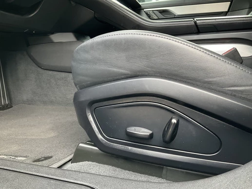 Porsche Taycan - Afbeelding 5 van 30