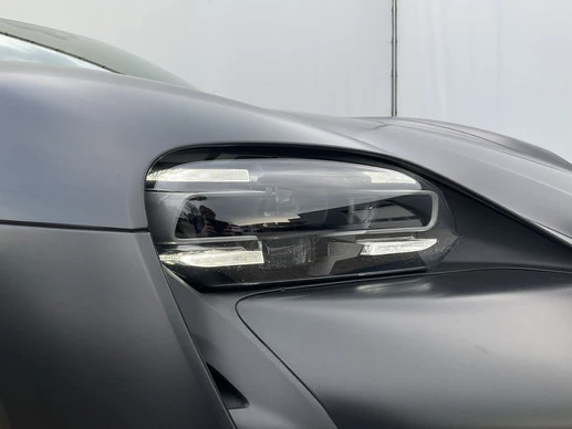 Porsche Taycan - Afbeelding 8 van 30
