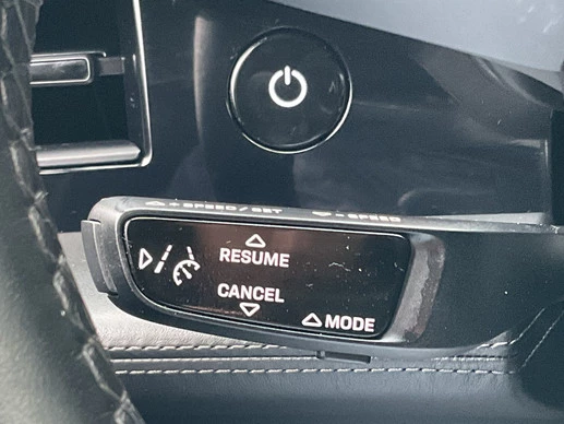 Porsche Taycan - Afbeelding 9 van 30