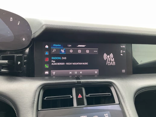 Porsche Taycan - Afbeelding 19 van 30