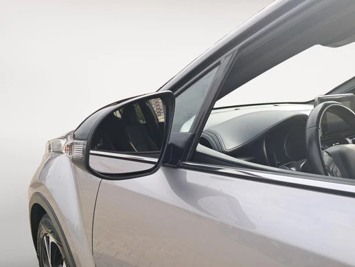 Toyota C-HR - Afbeelding 16 van 26