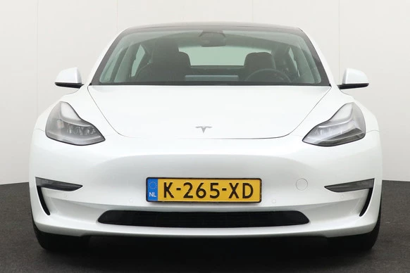 Tesla Model 3 - Afbeelding 3 van 30