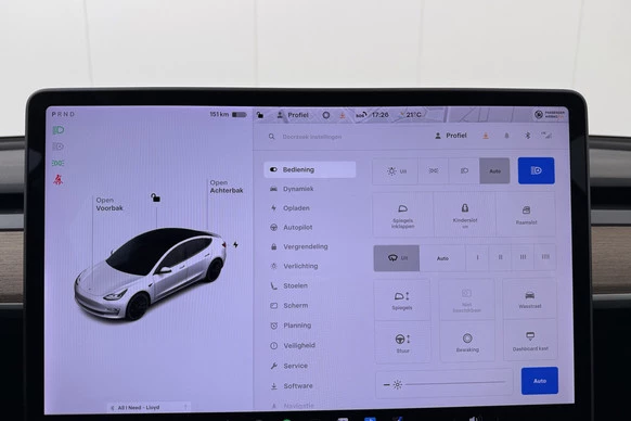 Tesla Model 3 - Afbeelding 22 van 30