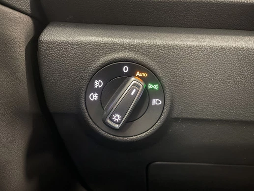 Volkswagen T-Roc - Afbeelding 18 van 30