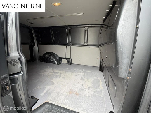 Volkswagen Transporter - Afbeelding 17 van 22
