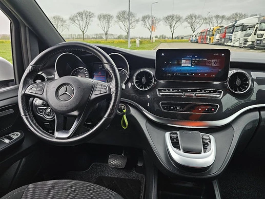 Mercedes-Benz EQV - Afbeelding 8 van 25