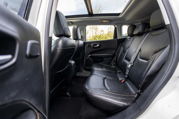 Jeep Compass - Afbeelding 16 van 30