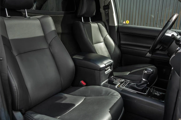 Toyota Land Cruiser - Afbeelding 13 van 30