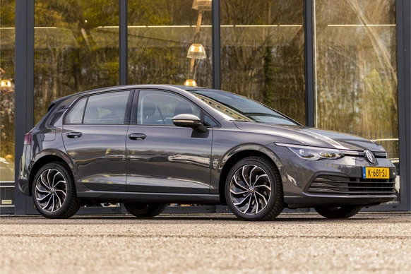 Volkswagen Golf - Afbeelding 1 van 30