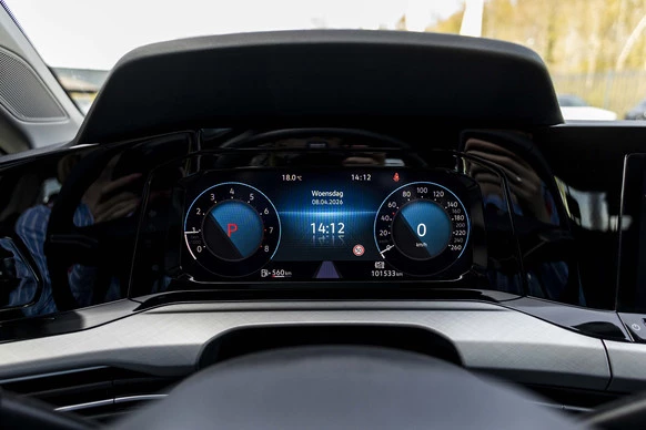 Volkswagen Golf - Afbeelding 25 van 30