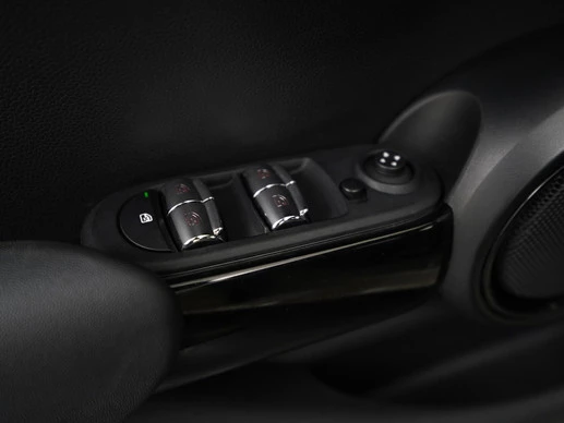 MINI Cooper - Afbeelding 27 van 30