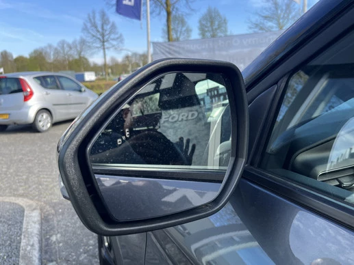 Ford Explorer - Afbeelding 8 van 30