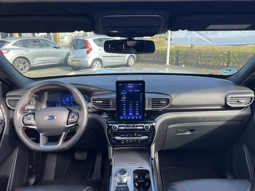 Ford Explorer - Afbeelding 14 van 30