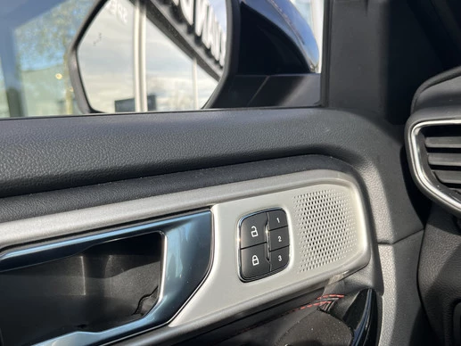 Ford Explorer - Afbeelding 24 van 30