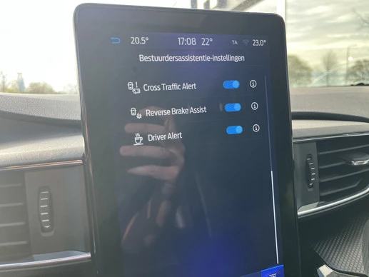 Ford Explorer - Afbeelding 28 van 30