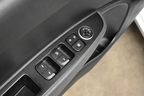 Hyundai i10 - Afbeelding 14 van 30