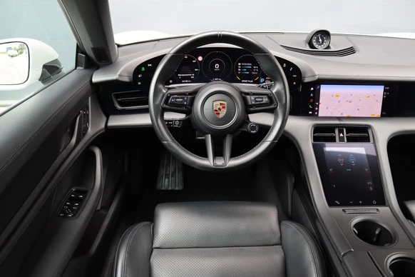 Porsche Taycan - Afbeelding 27 van 30