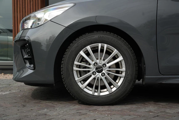 Kia Rio - Afbeelding 10 van 30